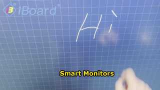 Pizarra con diferente tipo de bolígrafo para escribir