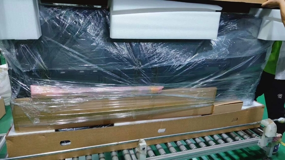 Tabla blanca multimedia de 75 pulgadas de tamaño de panel con alta precisión 2 mm