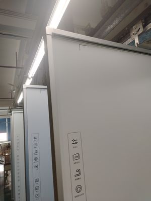 Superficie de cerámica o plástico brillante IR 20 punto de contacto interactivo Whiteiboard Smart Touch Panel con 22 teclas de acceso rápido de cada lado para una navegación rápida y fácil