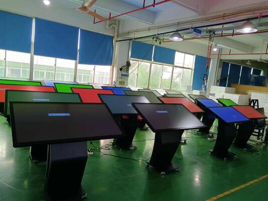Tabla de menú de pantalla táctil 4K 55 pulgadas Android Windows para la escuela Banco Hospital Tienda