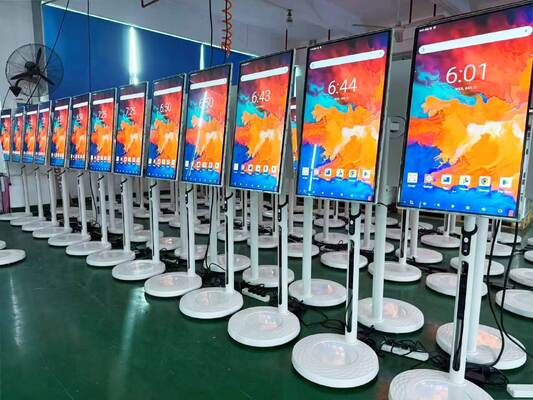 Venta caliente Señalización digital directa de fábrica Pantalla inteligente móvil Pantalla táctil HD portátil Máquina vertical todo en uno Live Bestie Máquina de transmisión