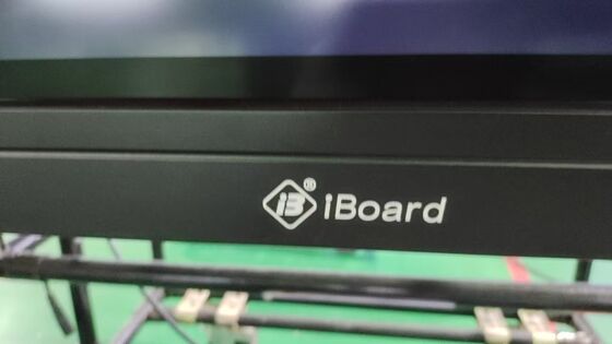 IBoard Solución de pizarra competitiva Andorid 16 Pantallas interactivas de pantalla plana inteligente